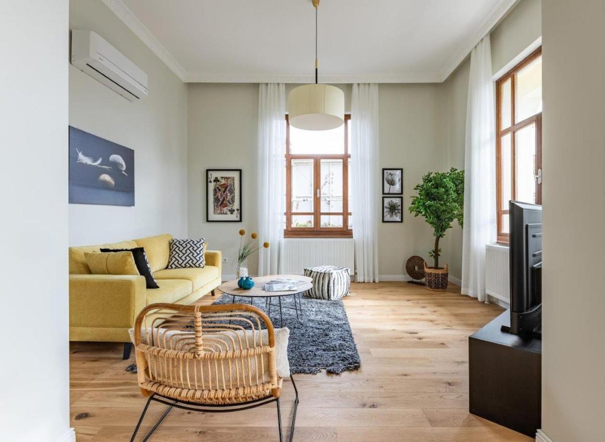 Bright Beautiful New Galata Port Balcony Gem! #260 Daire