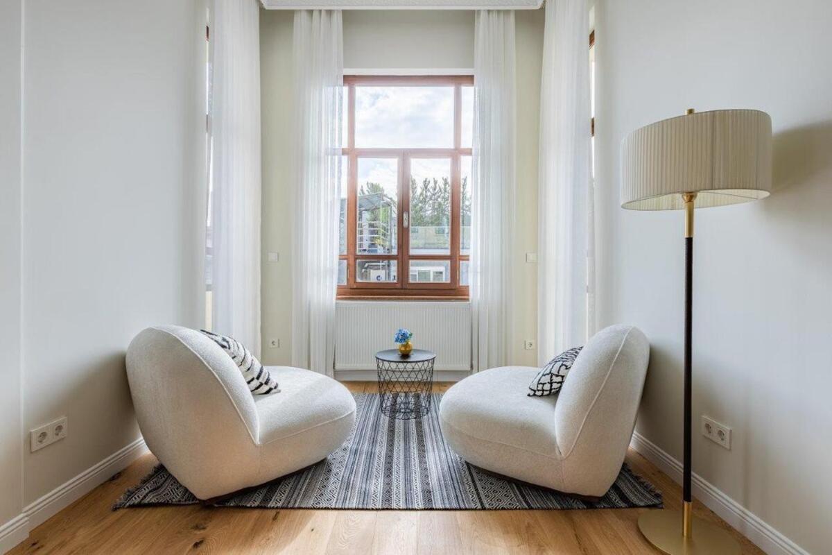Daire Bright Beautiful New Galata Port Balcony Gem! #260
