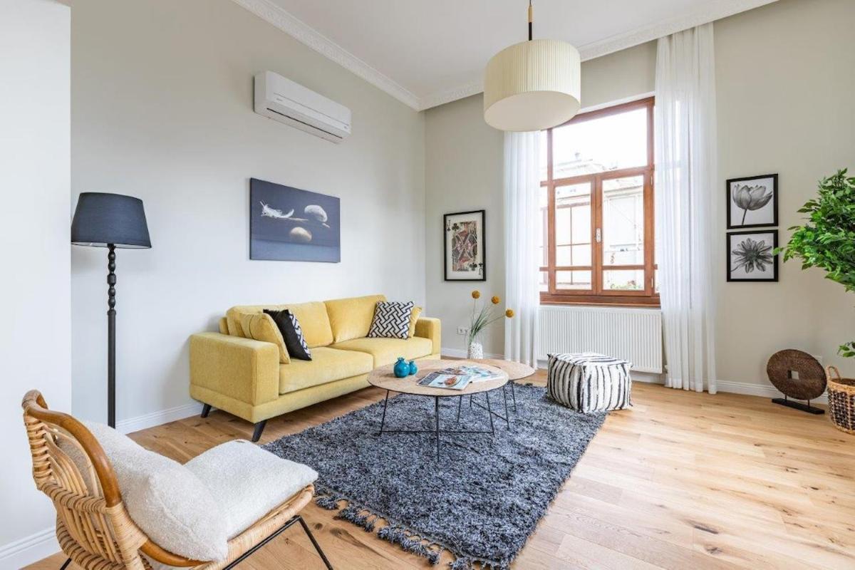 Bright Beautiful New Galata Port Balcony Gem! #260 Daire