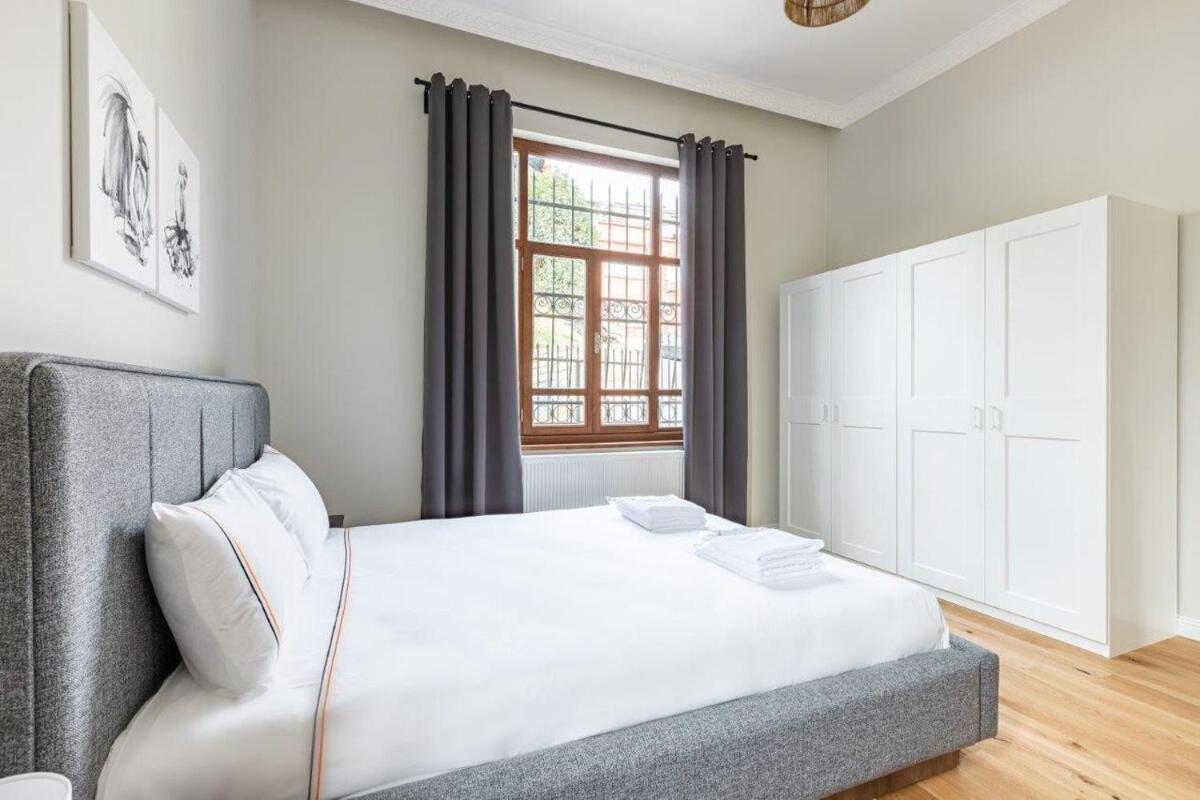 Bright Beautiful New Galata Port Balcony Gem! #260 Daire